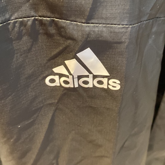 🆕 Adidas Women's AEROREADY Logo Running Windbreaker Jacket - Picture 8 of 14